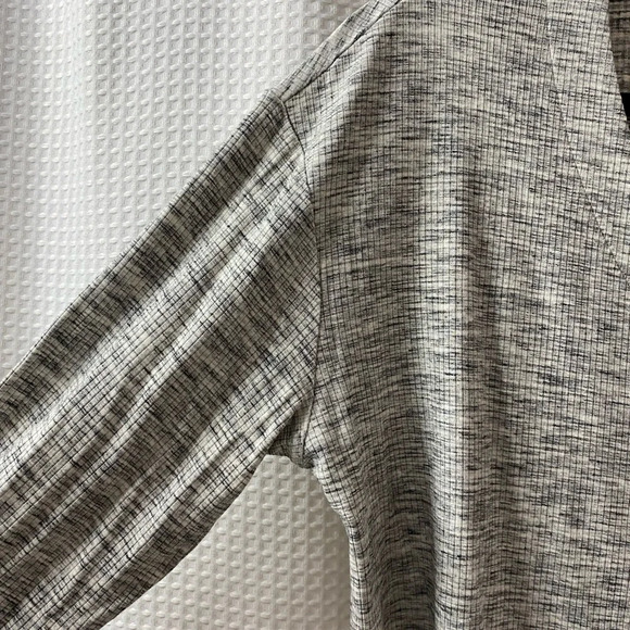 NWOT L&G Ribbed V-Neck Cardigan - Picture 7 of 8